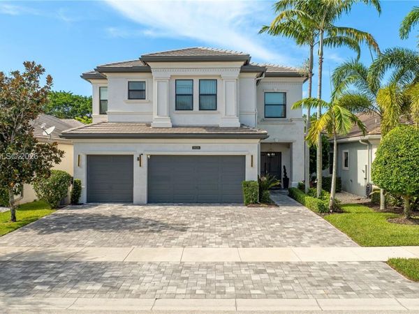 9529 Eden Roc Ct, Delray Beach, FL 33446