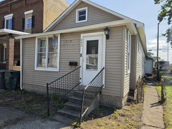 842 Indiana Street, Hammond, IN 46320