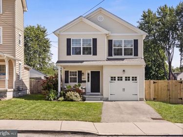 887 PENN STREET, BRYN MAWR, PA 19010