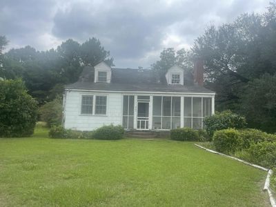 8727 Old State Road, Holly Hill, SC 29059