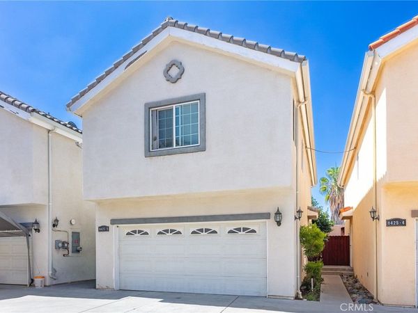 8425 Burnet Avenue, Unit 6, North Hills, CA 91343