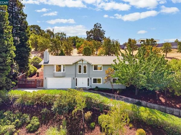 1249 Chesterton Ct, Walnut Creek, CA 94596