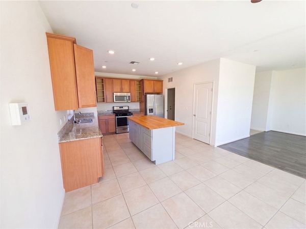 5578 E Eugenia, Fresno, CA 93727