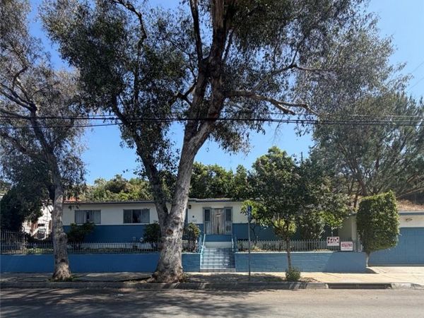 2020 Thomas, Los Angeles, CA 90031