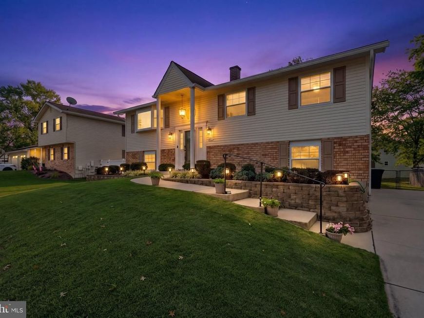 852 Meadow Heights Lane, Arnold, MD 21012 Main Photo