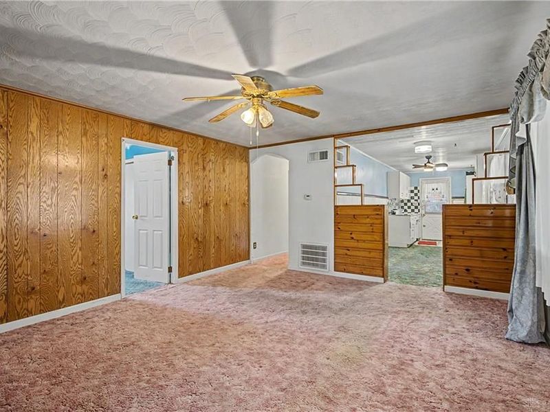 300 Fenwick Drive, New Carlisle, OH 45344 Photo 11