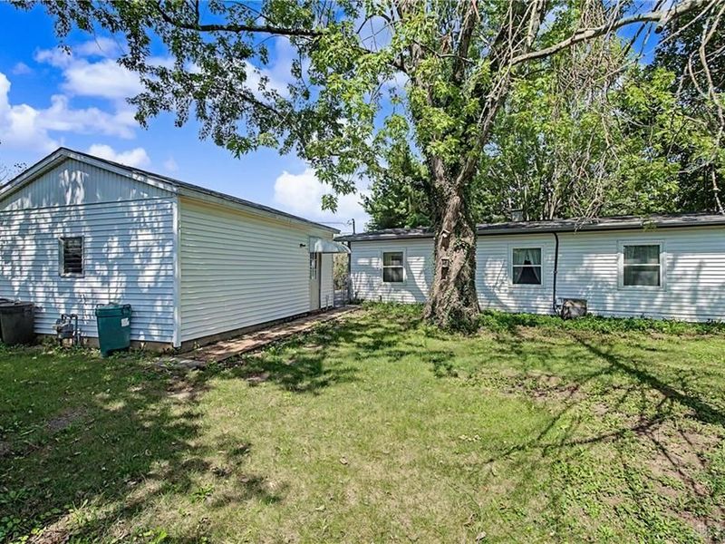 300 Fenwick Drive, New Carlisle, OH 45344 Photo 36