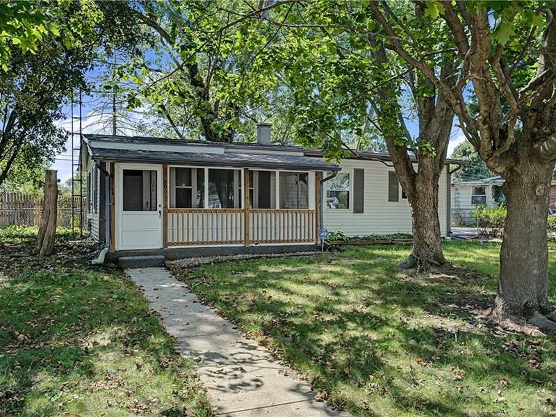 300 Fenwick Drive, New Carlisle, OH 45344 Photo 5
