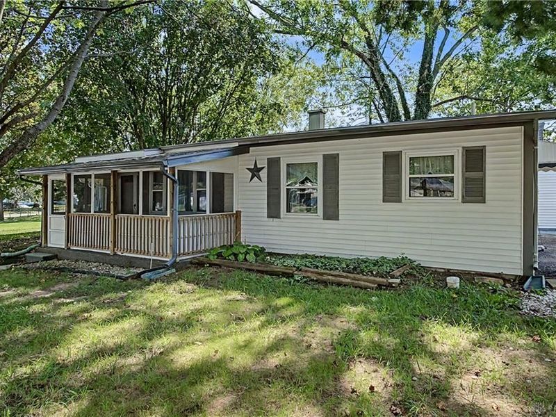 300 Fenwick Drive, New Carlisle, OH 45344 Photo 6