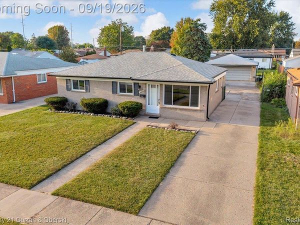 32660 Fairchild Street, Westland, Mi 48186