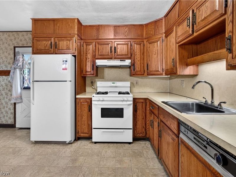 3402 Tacoma Avenue, Lorain, OH 44055 Photo 14