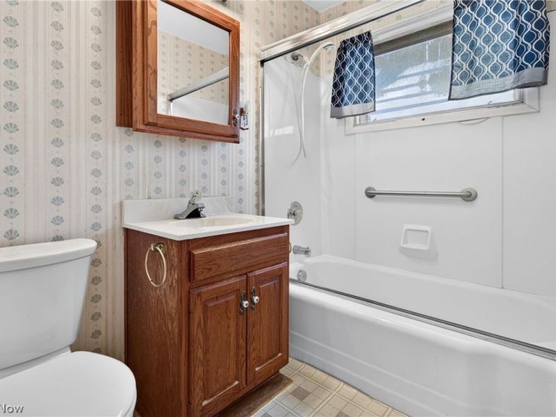 3402 Tacoma Avenue, Lorain, OH 44055 Photo 18