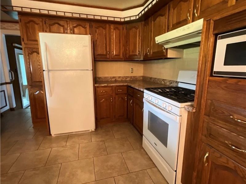 947 Krehl Avenue, Girard, OH 44420 Photo 14