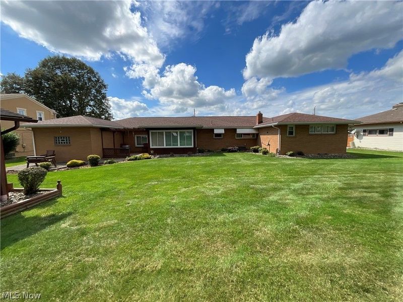 947 Krehl Avenue, Girard, OH 44420 Photo 6