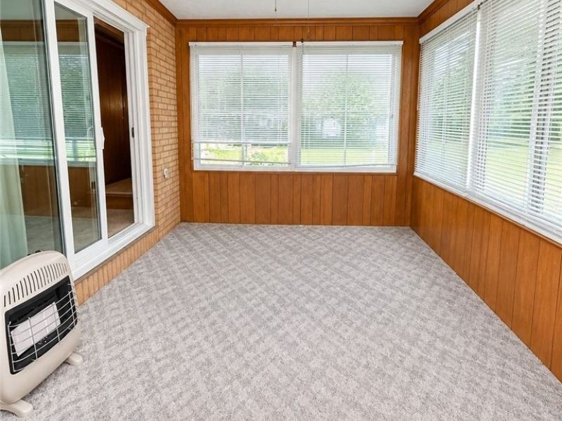 947 Krehl Avenue, Girard, OH 44420 Photo 8