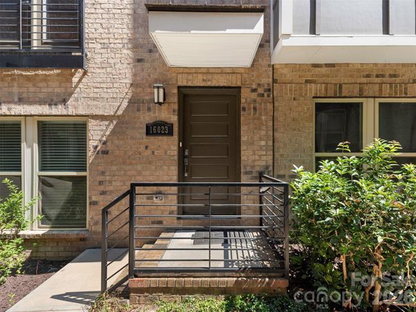 16023 Roscoe Lane, Unit L52, Charlotte, NC 28204