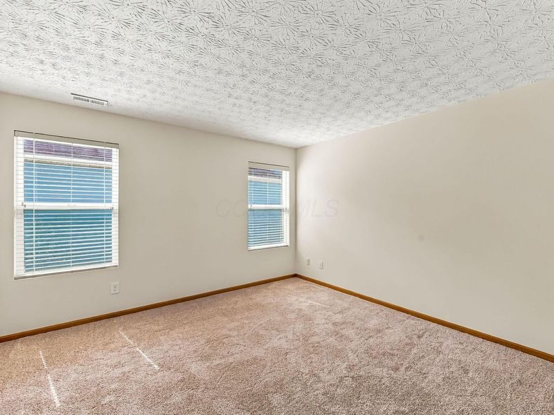 1405 Cedar Rapids Drive, Columbus, OH 43228 Photo 18