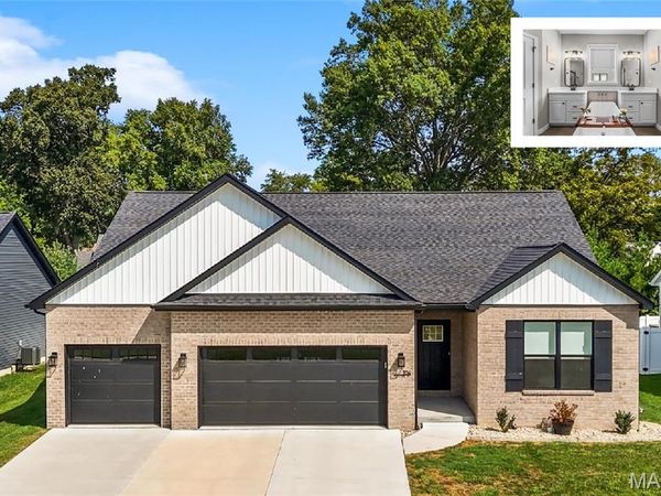 704 Mortar Street , Mascoutah, IL 62258