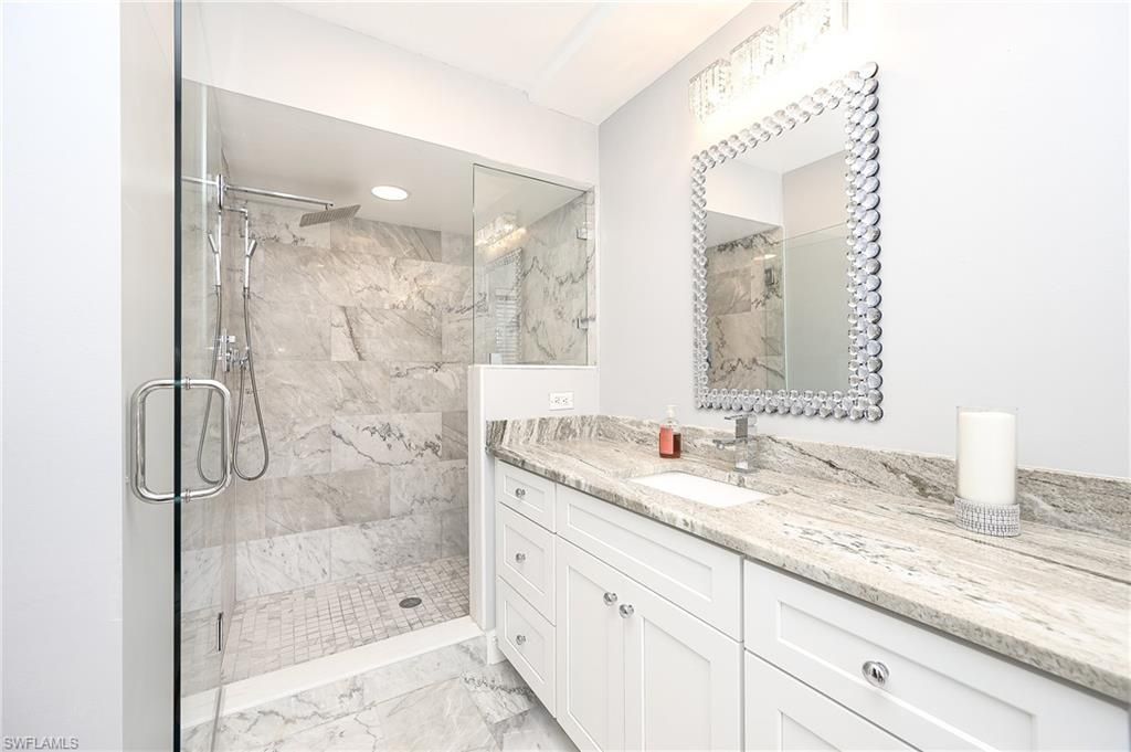 2460 Old Groves Rd , Unit E-201, Naples, FL 34109 Photo