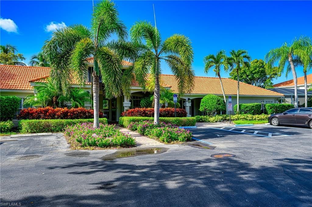 2460 Old Groves Rd , Unit E-201, Naples, FL 34109 Photo