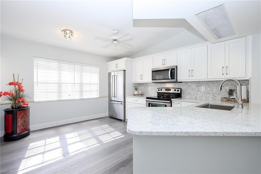 2460 Old Groves Rd , Unit E-201, Naples, FL 34109 Photo