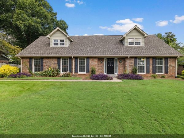 405 Nottingham Rd, Florence, AL 35633