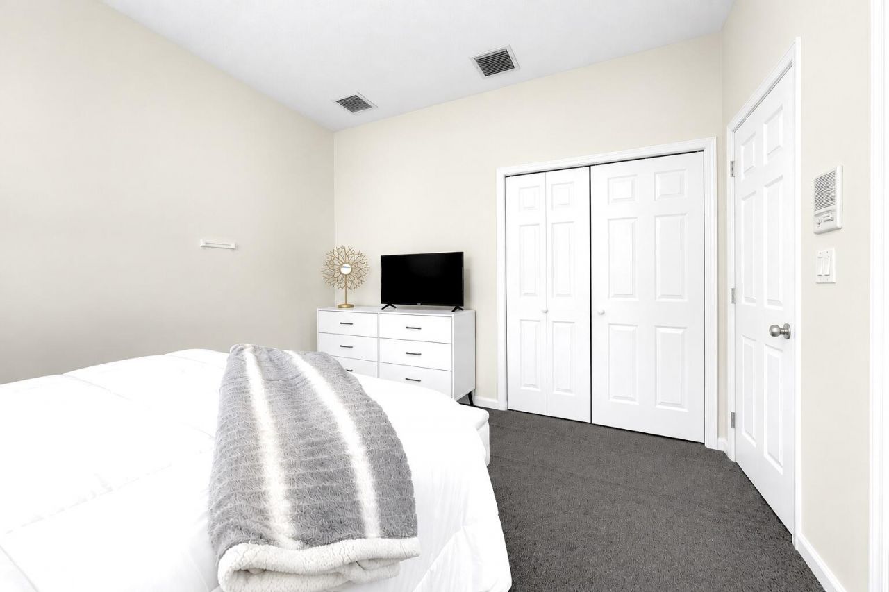 13620 Folkestone Court W, Wellington, FL 33414 Photo