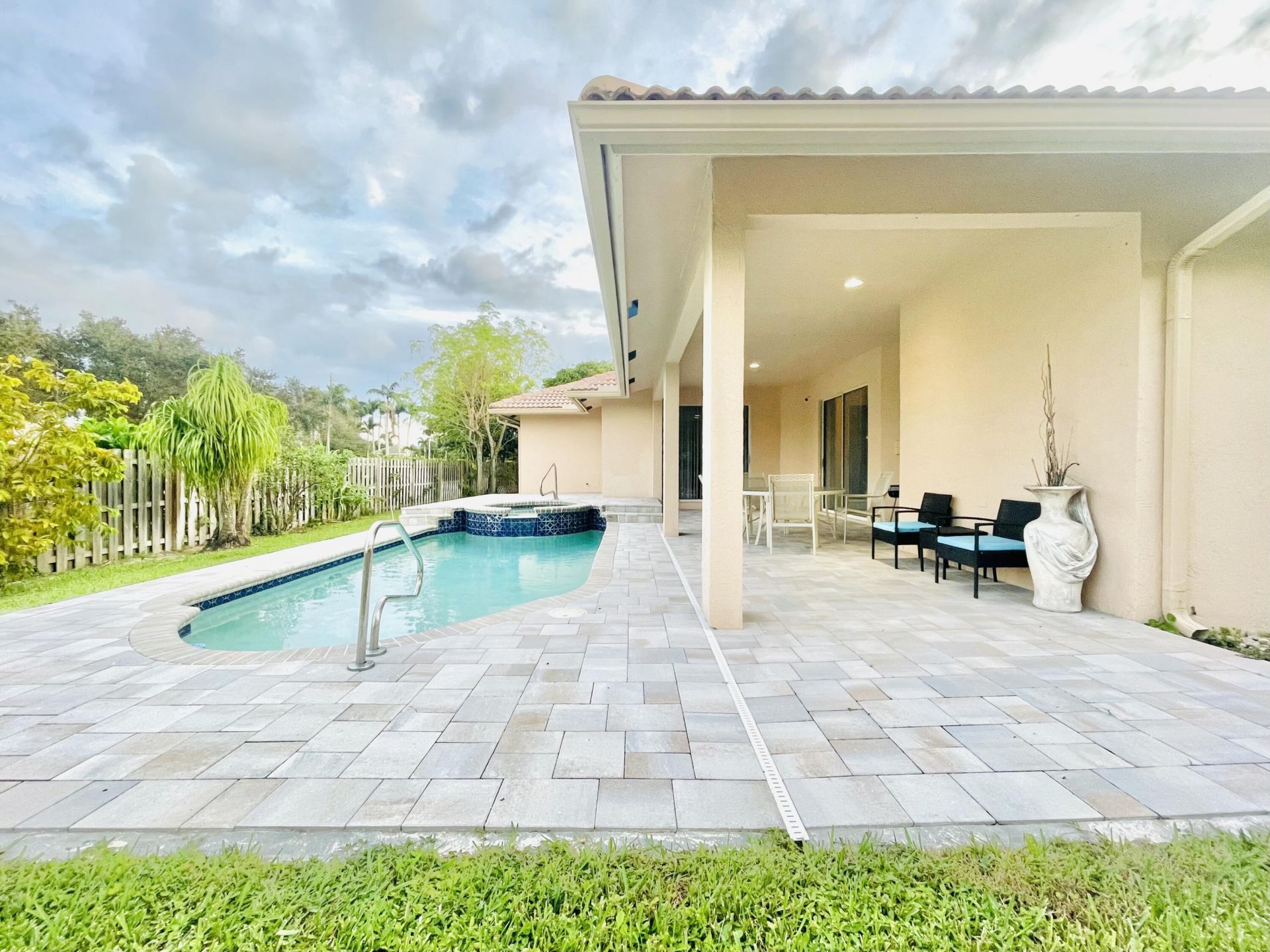 13620 Folkestone Court W, Wellington, FL 33414 Photo