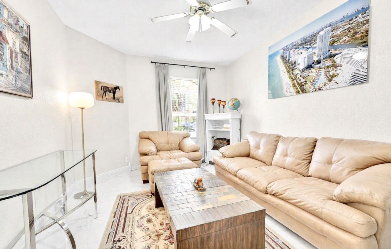 13620 Folkestone Court W, Wellington, FL 33414 Photo