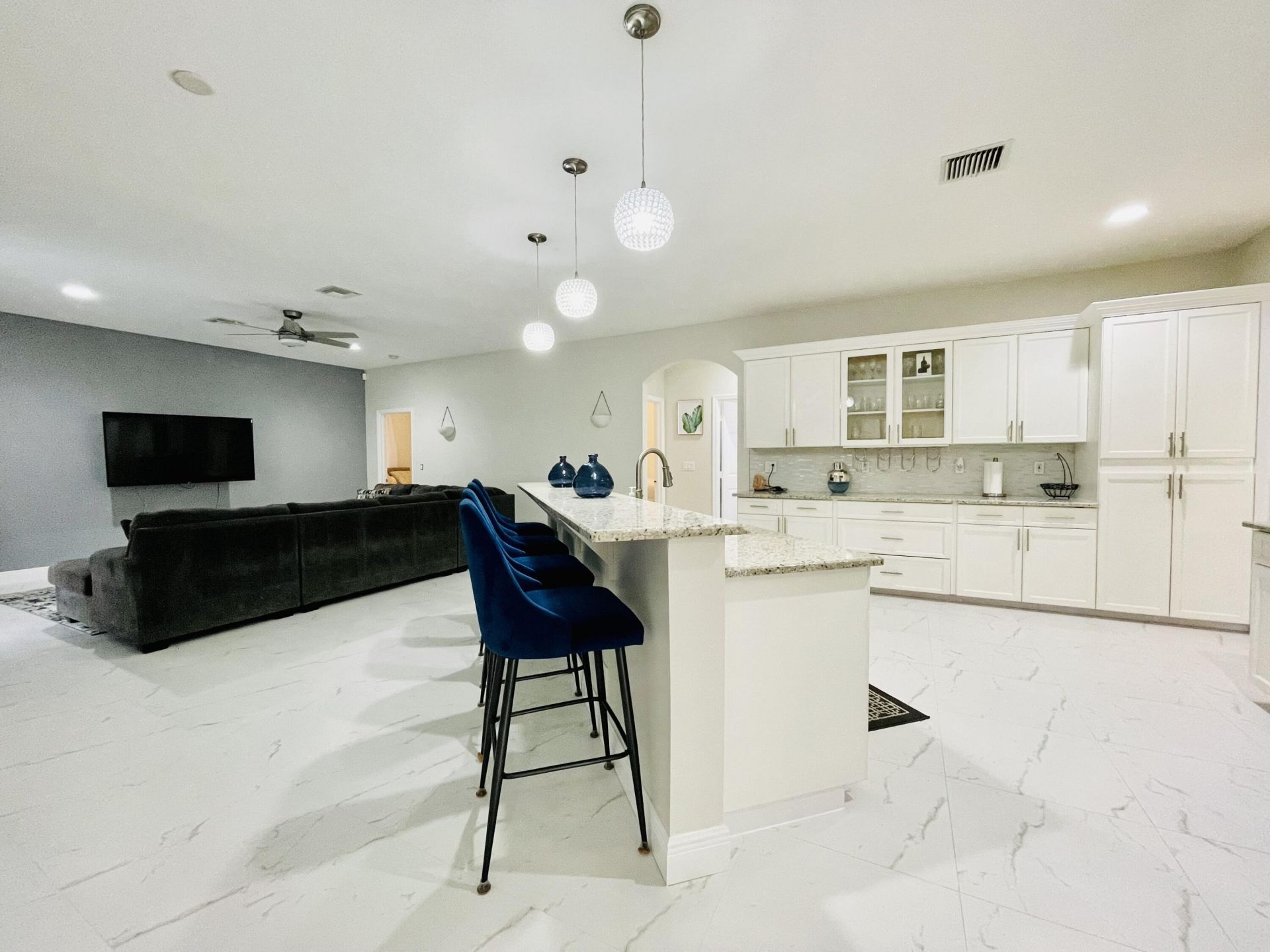 13620 Folkestone Court W, Wellington, FL 33414 Photo