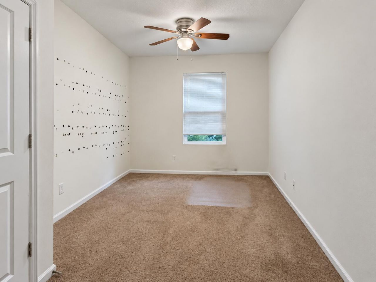 391 Flyway Road Photo 11