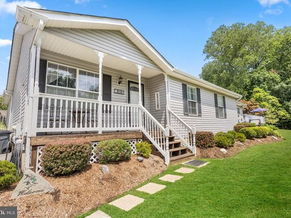 4006 CHESAPEAKE AVENUE, CHESAPEAKE BEACH, MD 20732