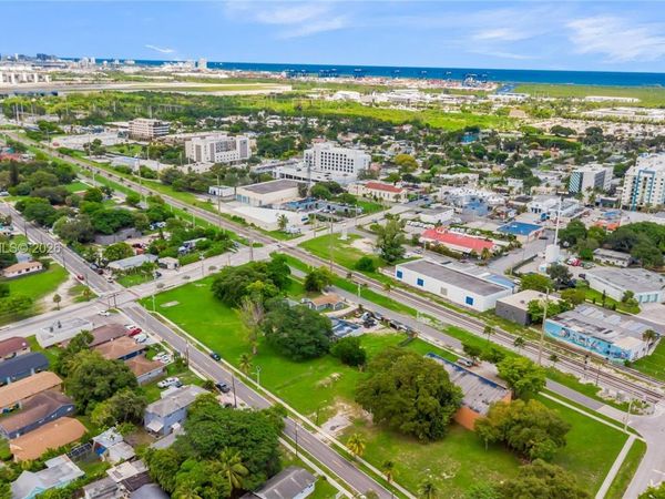 24 NW 5th Ave , Dania Beach, FL 33004