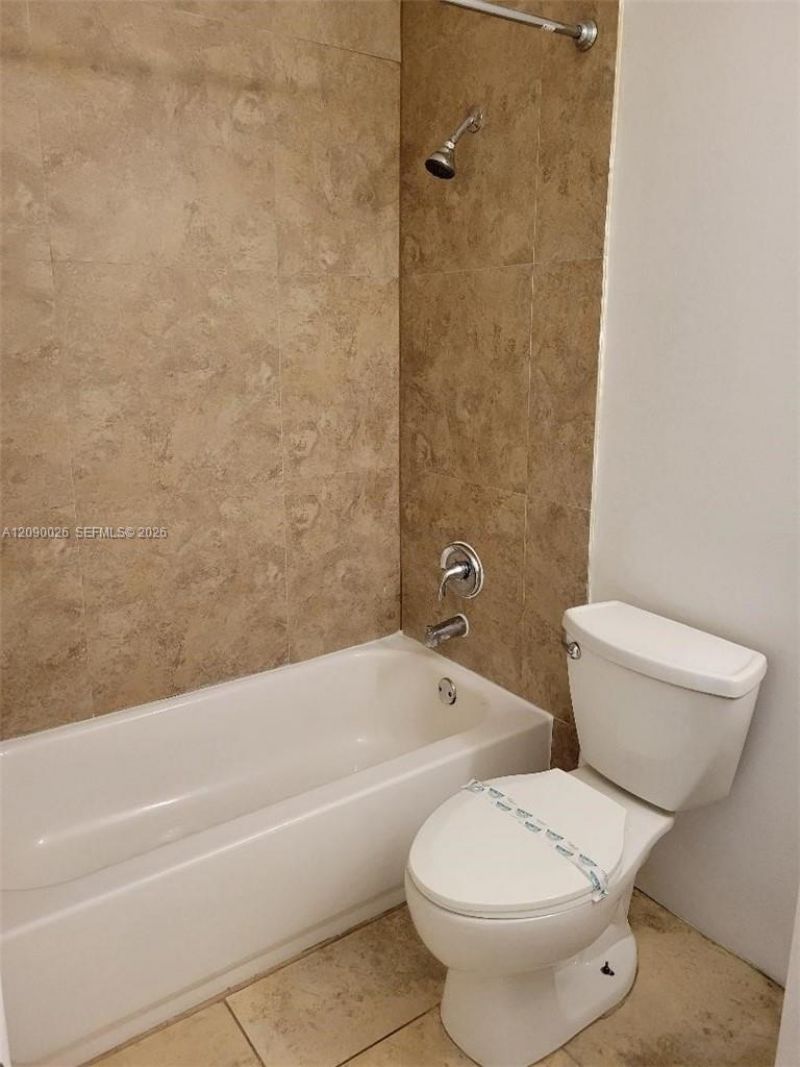 1229 SW 46th Ave, Unit 403, Pompano Beach, FL 33069 Photo
