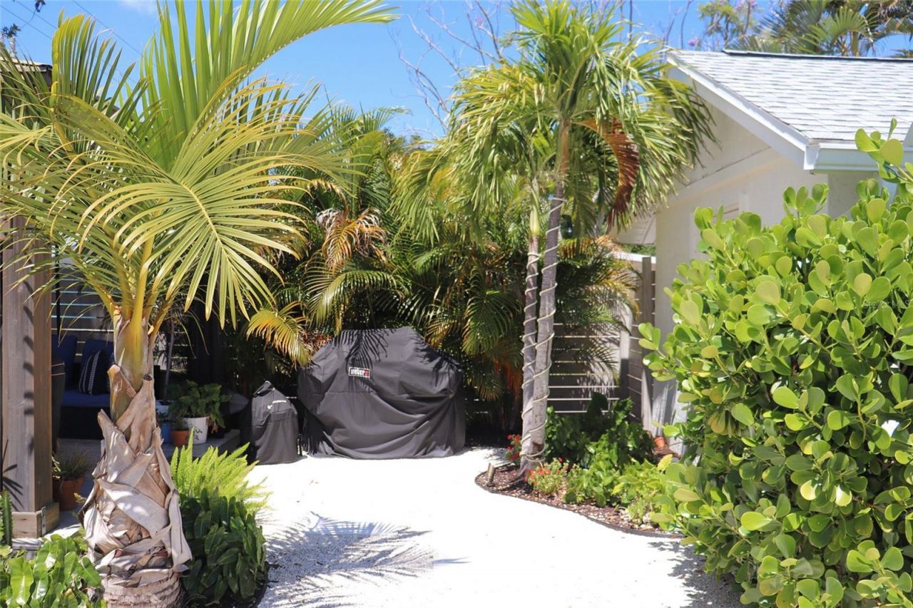 4317 1st Avenue Drive Nw, Bradenton, FL 34209 Photo