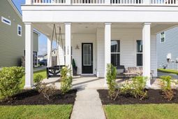 128 Oyster Tide Avenue photo 4