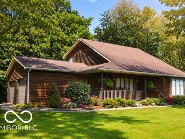 10840 E Heywood Street , Seymour, IN 47274
