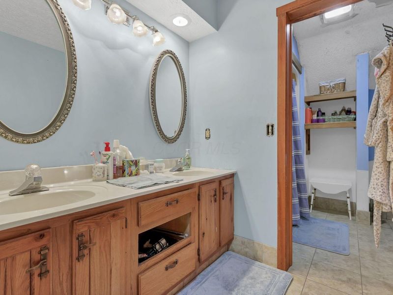 6590 Lithopolis Road, Carroll, OH 43112 Photo 21