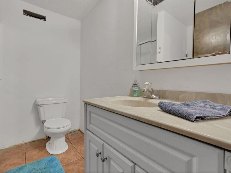 6590 Lithopolis Road, Carroll, OH 43112 Photo 23
