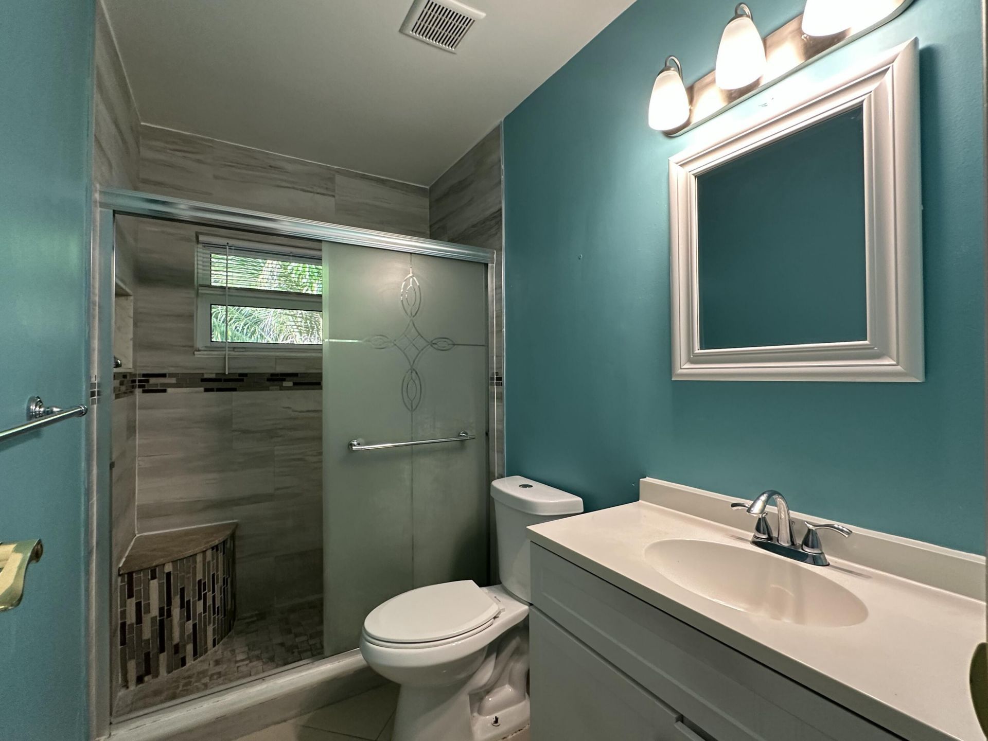 650 E Campus Circle, Fort Lauderdale, FL 33312 Photo