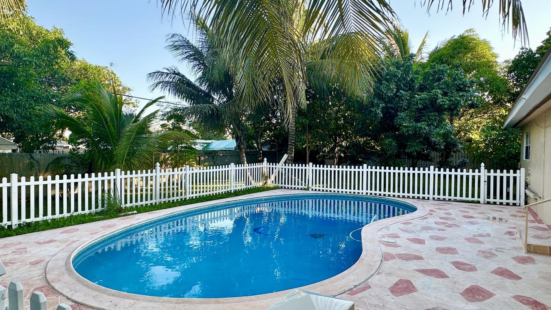 650 E Campus Circle, Fort Lauderdale, FL 33312 Photo