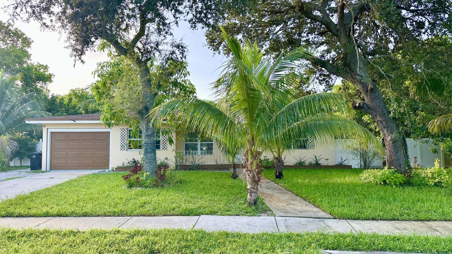 650 E Campus Circle, Fort Lauderdale, FL 33312 Photo