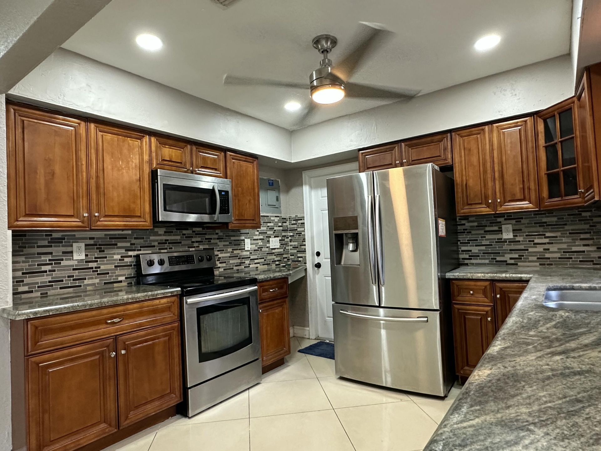 650 E Campus Circle, Fort Lauderdale, FL 33312 Photo