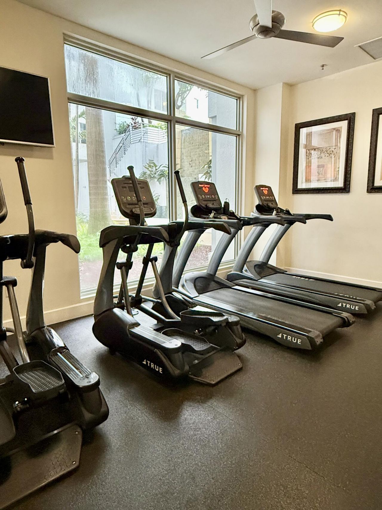 1830 Radius Drive, Unit 708, Hollywood, FL 33020 Photo