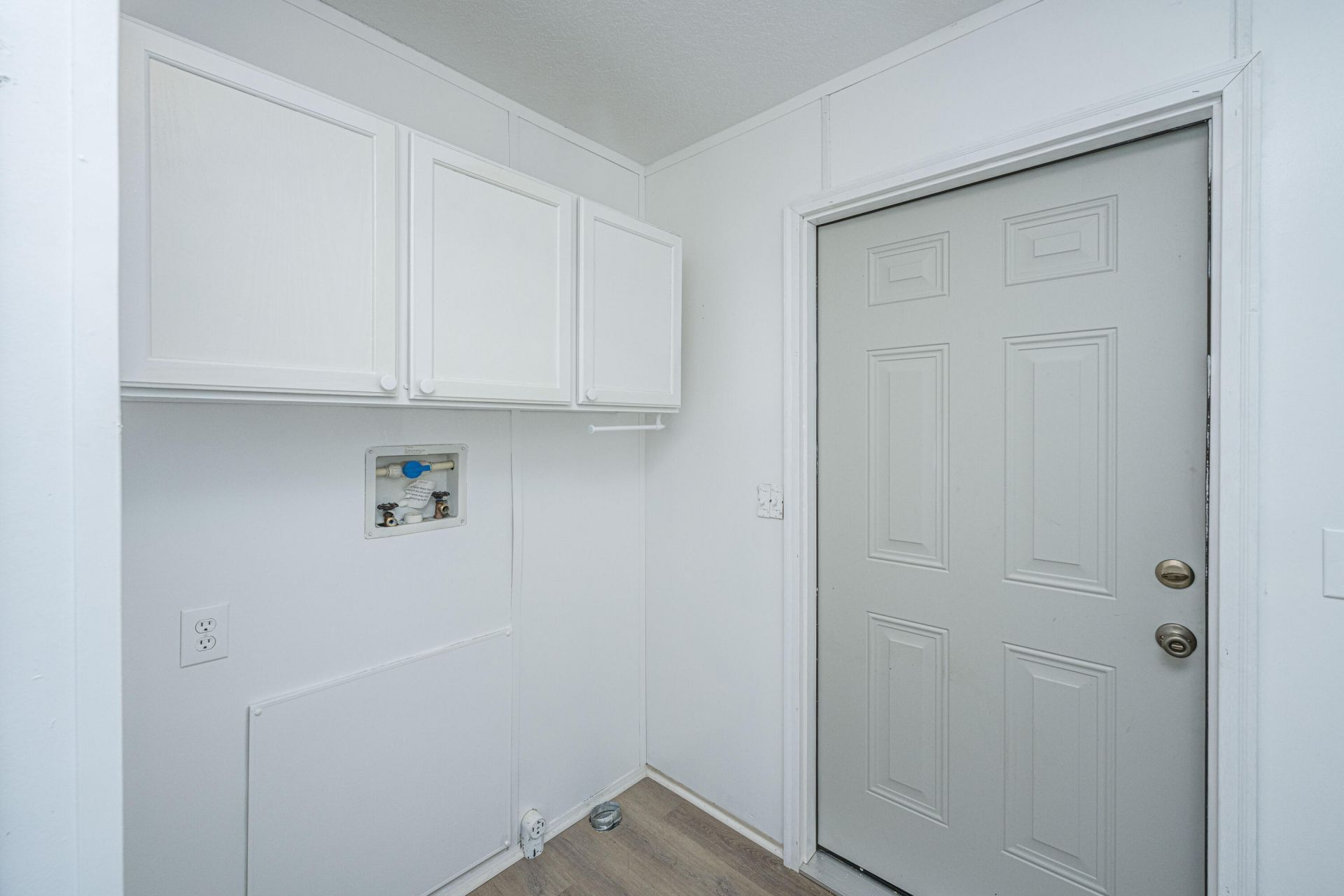 215 Hines Drive Photo 42