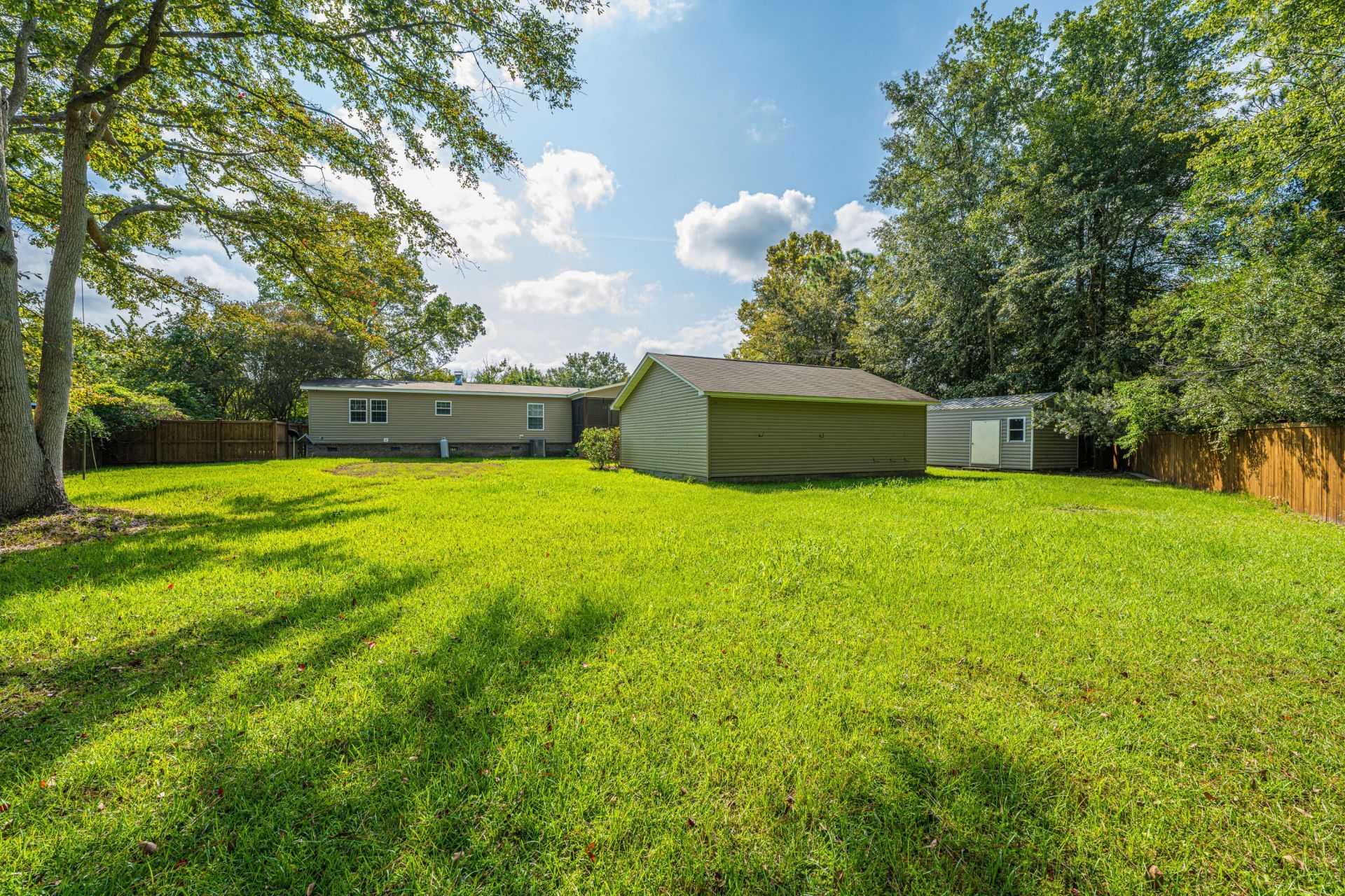 215 Hines Drive Photo 48
