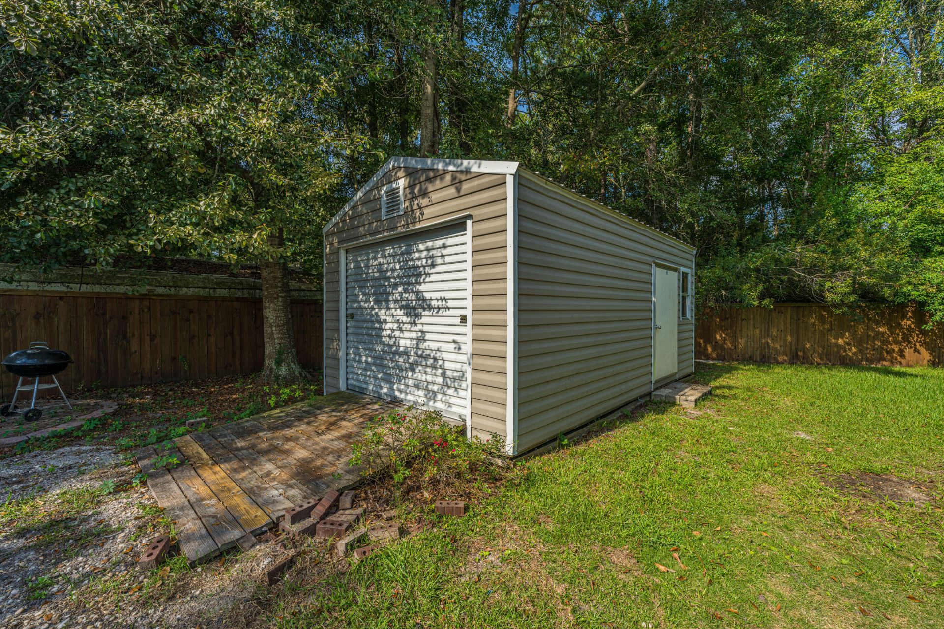 215 Hines Drive Photo 49