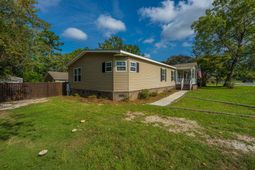 215 Hines Drive photo 4
