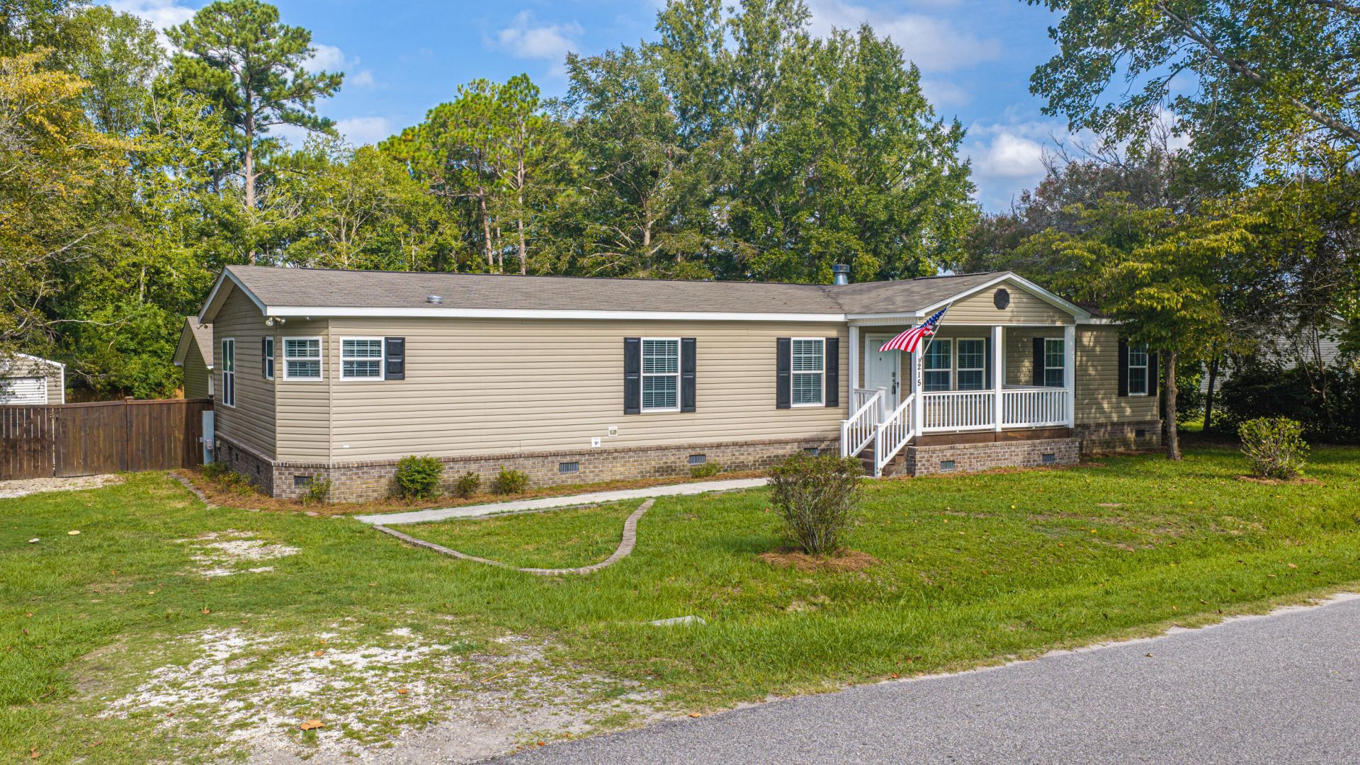 215 Hines Drive Photo 58