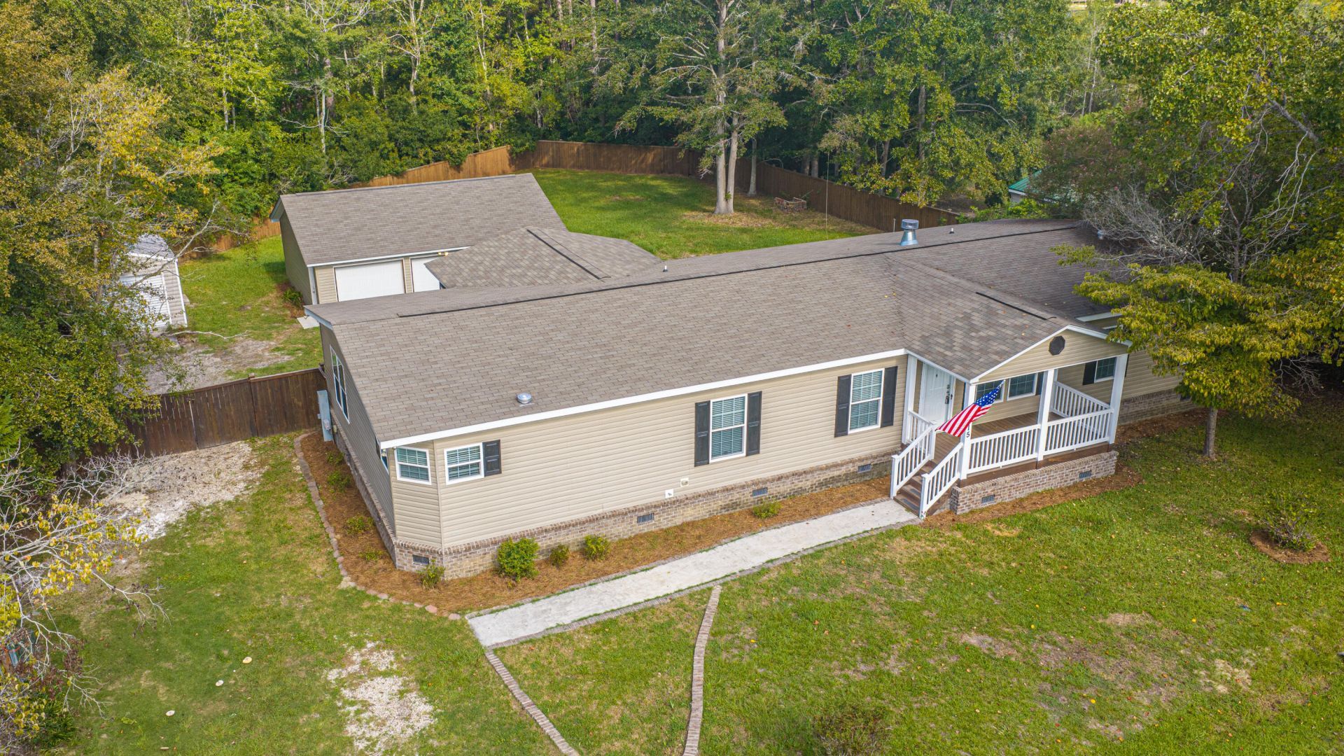 215 Hines Drive Photo 60